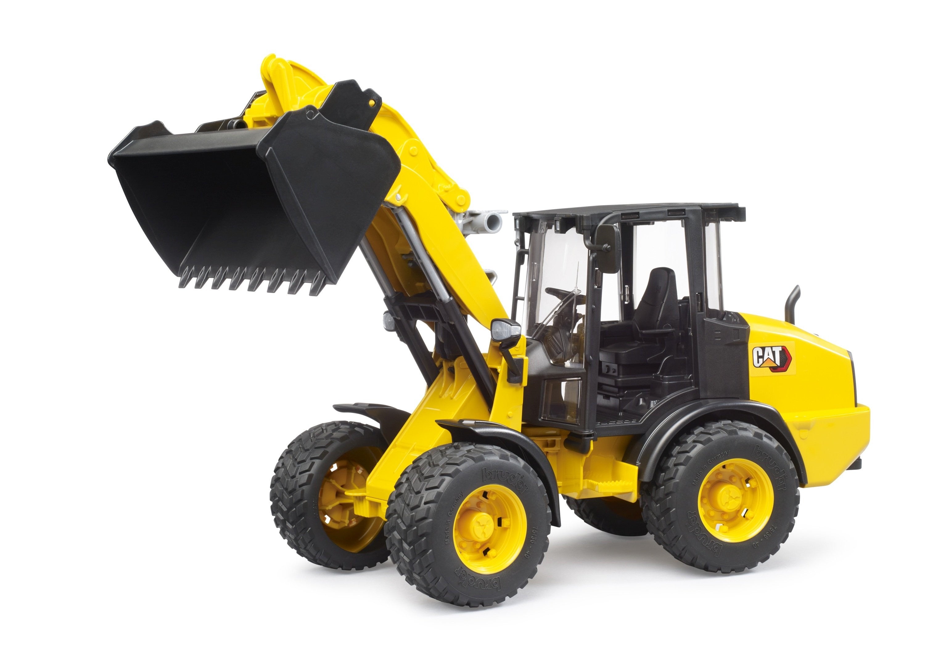 Bruder CAT Wheel Loader 42cm Long Jix Hobbies