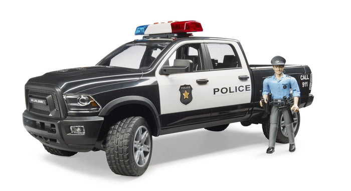Bruder - RAM 2500 Power Wagon w/ Policeman & Accessories
