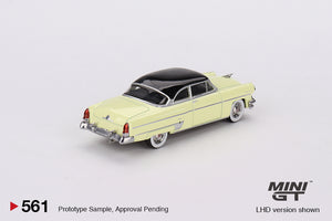 Mini GT - 1/64 Lincoln Capri 1954 Premier (Yellow)