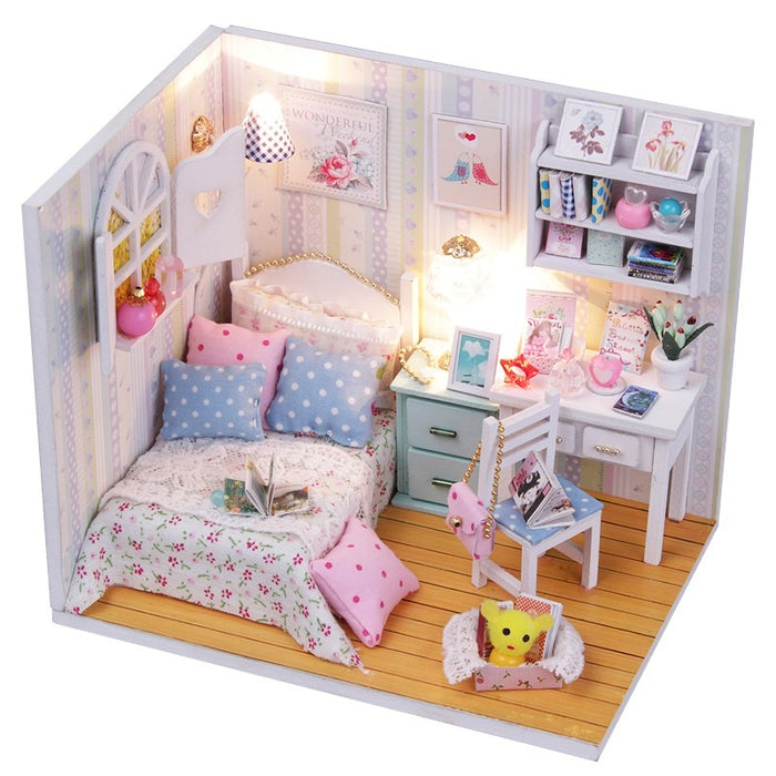 Pocohouze - Mini DIY House - Adabelle's Room w/ LED Light