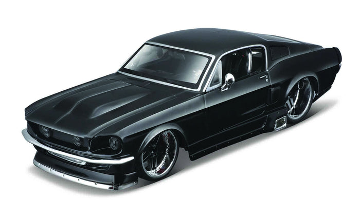 Maisto - 1/24 Ford Mustang GT 1967 DESIGN (Kit)