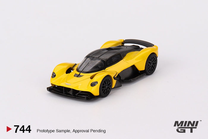 Mini GT - 1/64 Aston Martin Valkyrie (Sunburst Yellow)