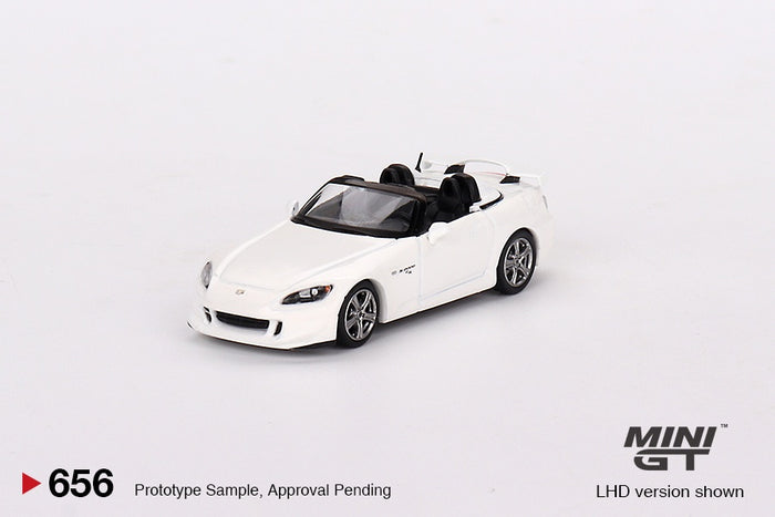 Mini GT - 1/64 Honda S2000 (AP2) CR (Grand Prix White)