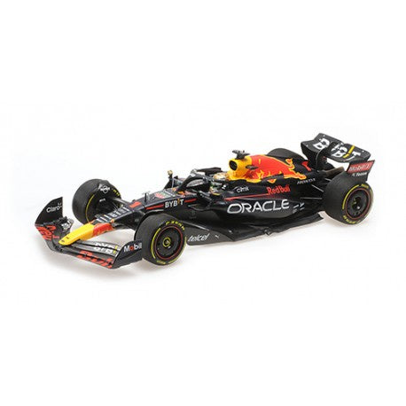 Minichamps - 1/18 Red Bull Racing RB18 F1 - Max Verstappen Winner Mexico GP 2022