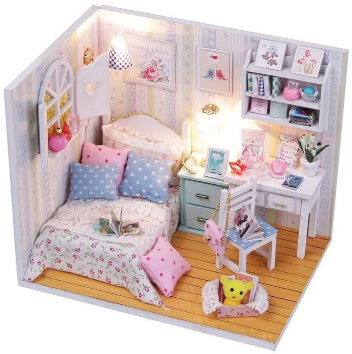 Pocohouze - Mini DIY House - Adabelle's Room w/ LED Light