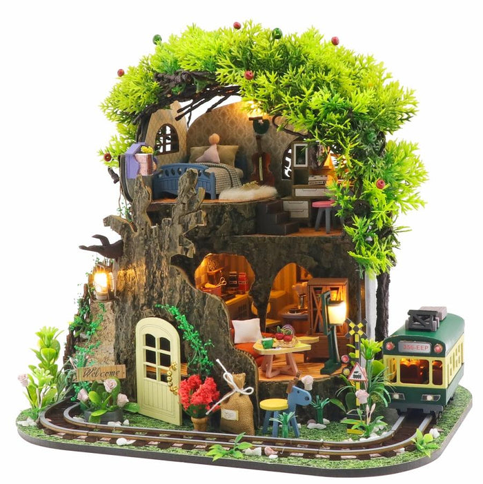 Pocohouze - Mini DIY House - Forest Secret House w/ LED Light