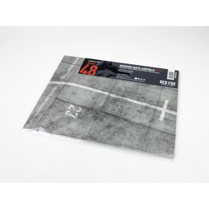 Red Fox Studio 48003 - 1/48 Modern NATO Airfield Type 7 300x230mm (Universal)