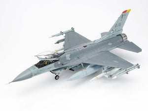 Tamiya - 1/48 F16CJ Fighting Falcon
