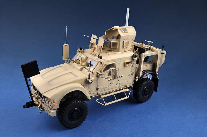 Trumpeter - 1/72 US M1240 M-ATV MRAP