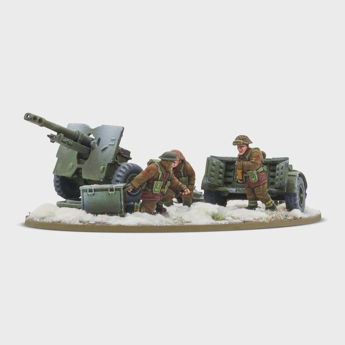 Warlord - Bolt Action  25-Pdr Light Howitzer w/ British Infantry (Winter) Crew