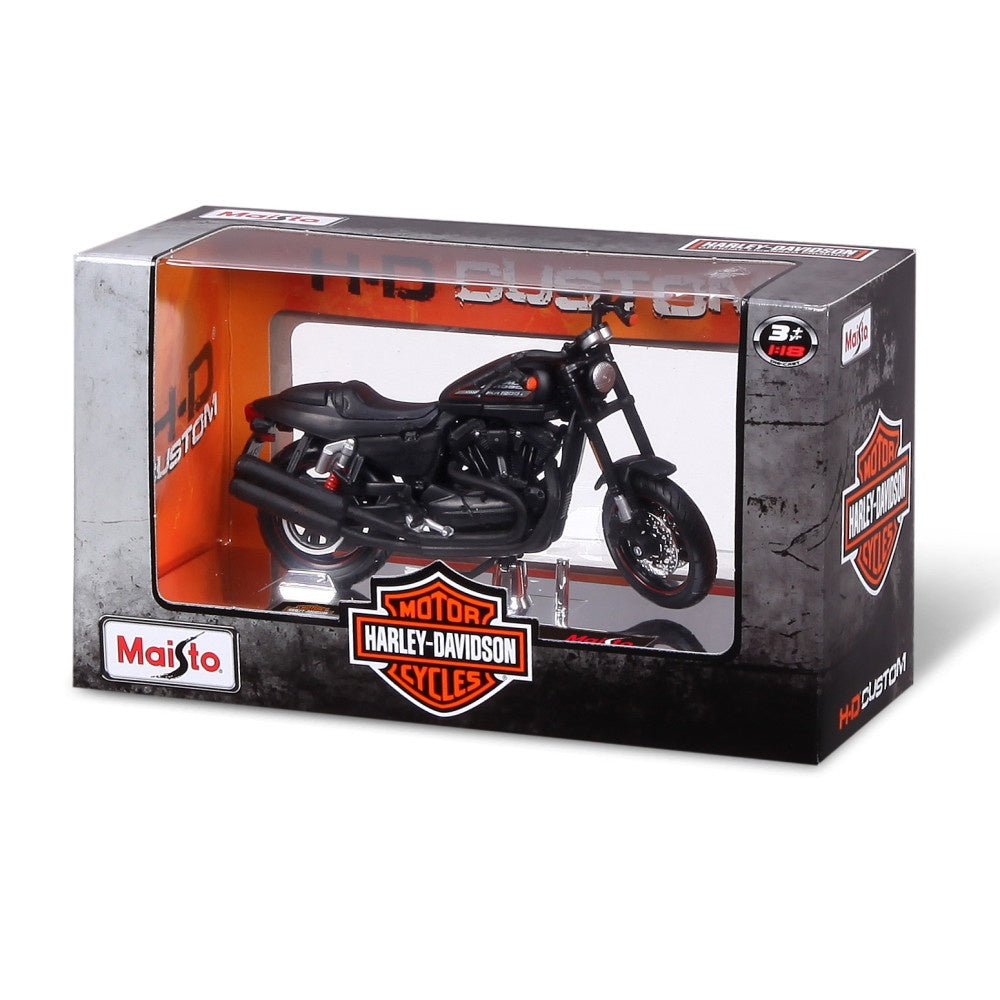  Maisto 1:12 Harley-Davidson Custom - 2013 FLHRC Road King  Classic : Toys & Games