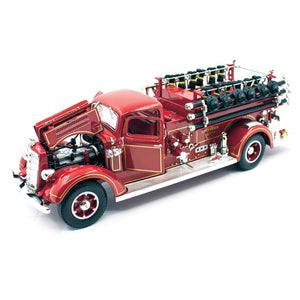 Lucky Die Cast - 1/24 Mack Type 75 1938 (Red)