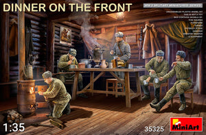 Miniart - 1/35 Dinner On The Front