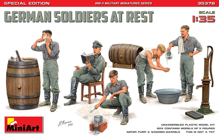 Miniart - 1/35 German Soldiers At Rest Special Edition