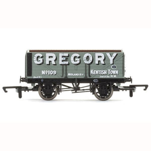 Hornby - 7 Plank Wagon - Gregory - Era 3