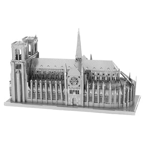 Metal Earth - Notre Dame De Paris (Iconix)