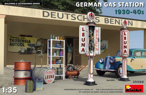 Miniart - 1/35 German Gas Station 1930-40s