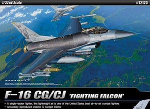 Academy - 1/32 F-16CG/CJ Falcon