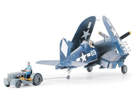 Tamiya - 1/48 F4U-1D Corsair w/Moto-Tug