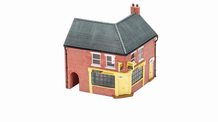 Hornby - The Village General Store