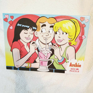 Cobble Hill - Archie - Love Triangle (500pcs)