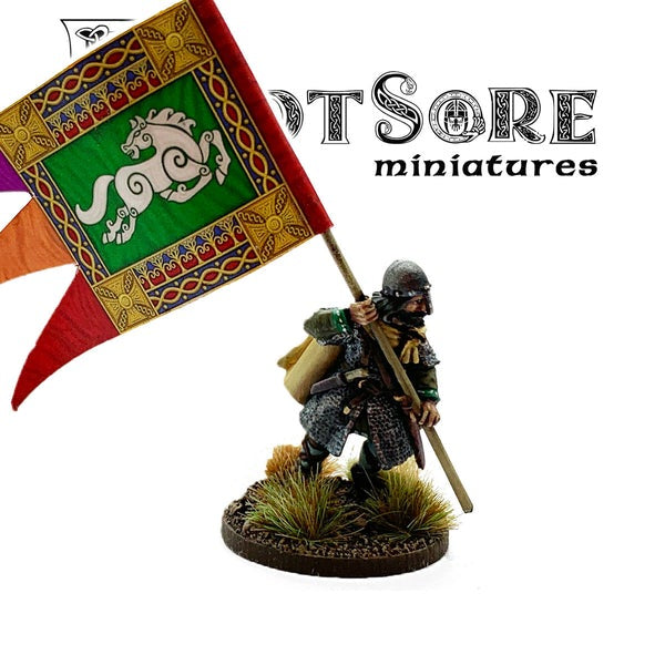 Footsore Miniatures - Commanders Banner Bearer