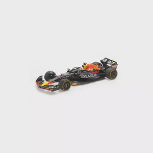 Minichamps -  1/18 Oracle Red Bull Racing RB18 - Max Verstappen - Winner Miami GP 2022