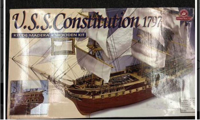 Constructo - 1/82 USS Constitution w/ Sail