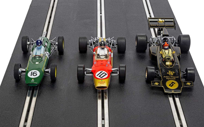 Scalextric - C4184A - Lotus F1 Triple Pack "The Genius Of Colin Chapman"