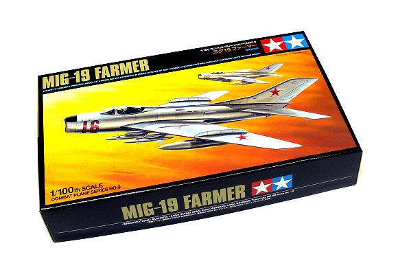 Tamiya - 1/100 MiG-19 Farmer
