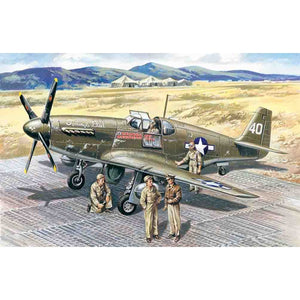 ICM - 1/48 P-51B WWII USAF Fighter W/Pilots & Technics